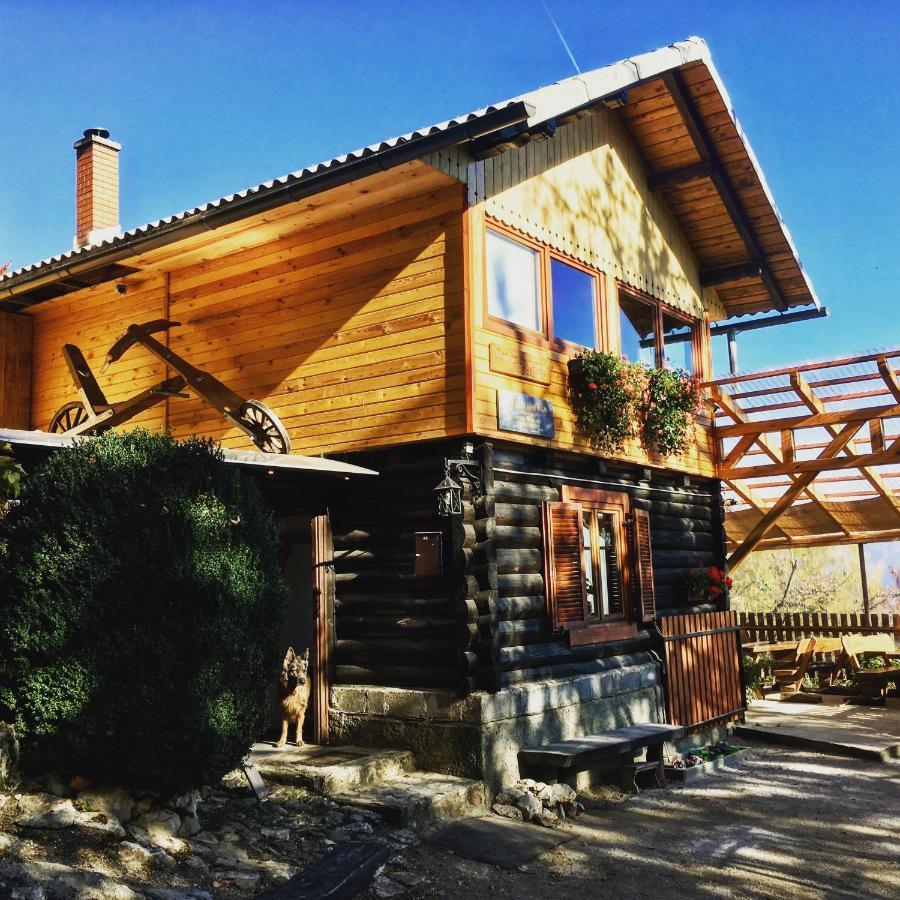 Lodge Dom Na Lovrencu Baselj Εξωτερικό φωτογραφία