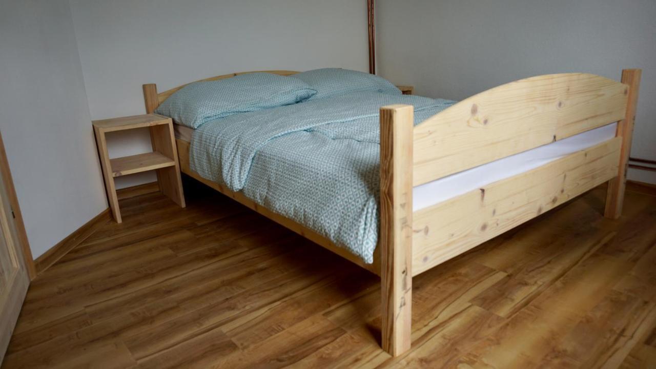 Lodge Dom Na Lovrencu Baselj Εξωτερικό φωτογραφία